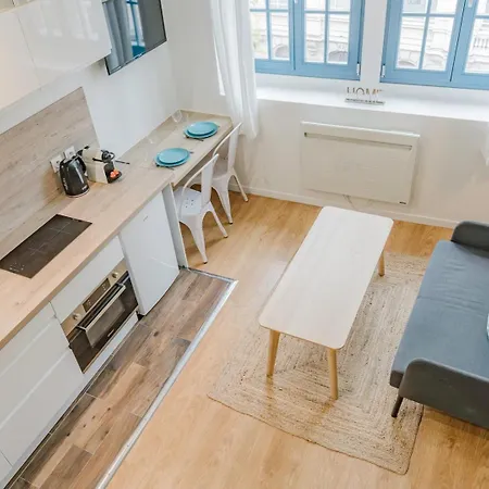 Centre - And Functional Ap. ליל