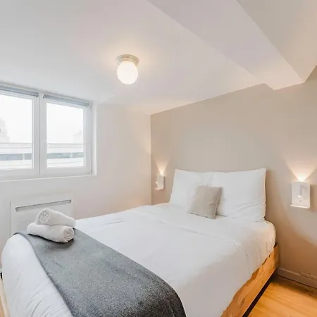 Centre - And Functional Ap.